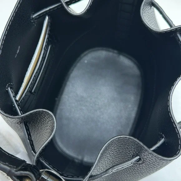 MICHAEL KORS 
Reed Medium Pebbled Leather Belted Bucket Messenger Satchel Crossb - Picture 11 of 14